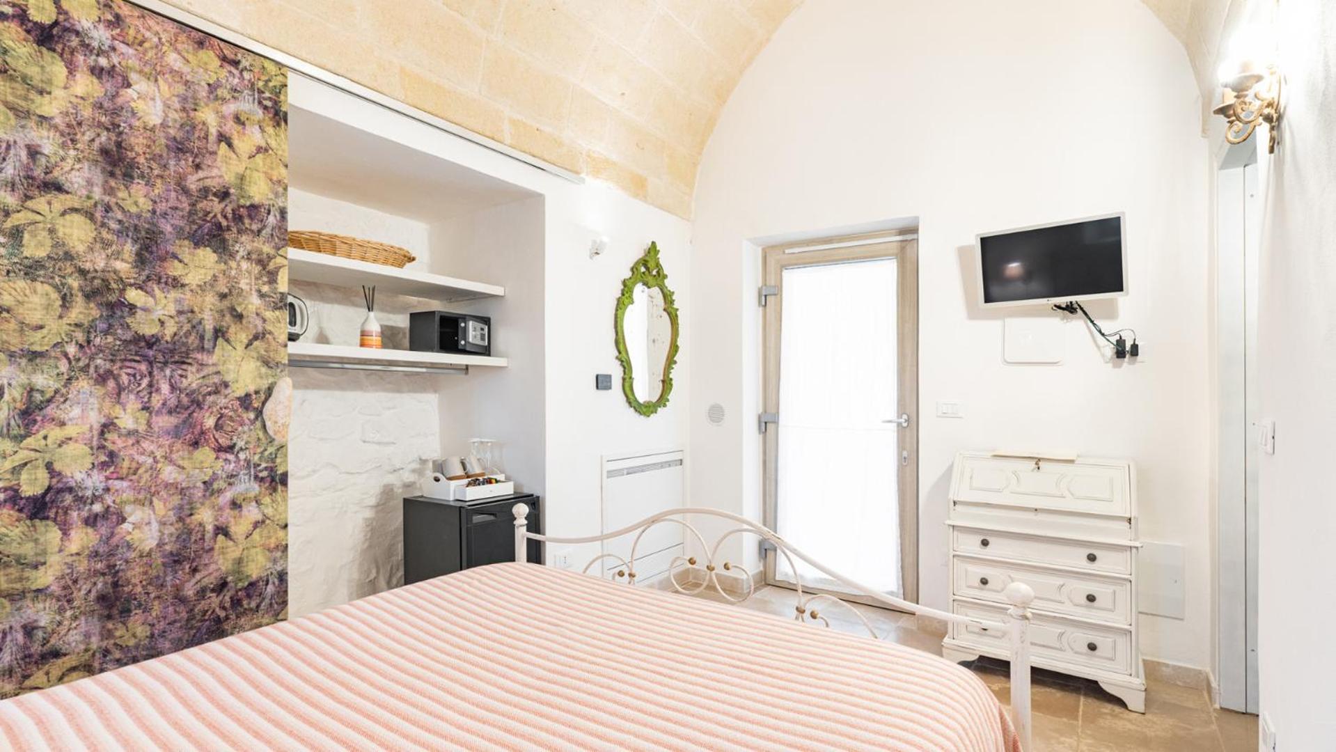 Petranima Wellness In Trulli Bed & Breakfast Ostuni Eksteriør bilde